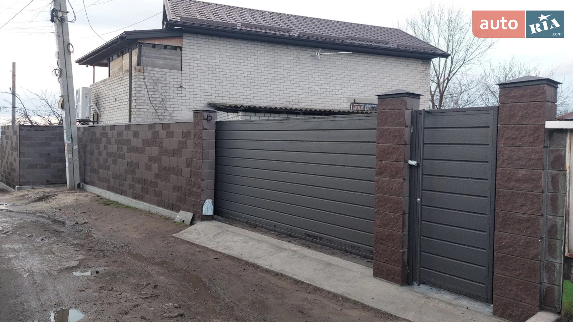 Продается дом на 3 этажа 213.9 кв. м с беседкой, цена: 49000 $ - фото 2