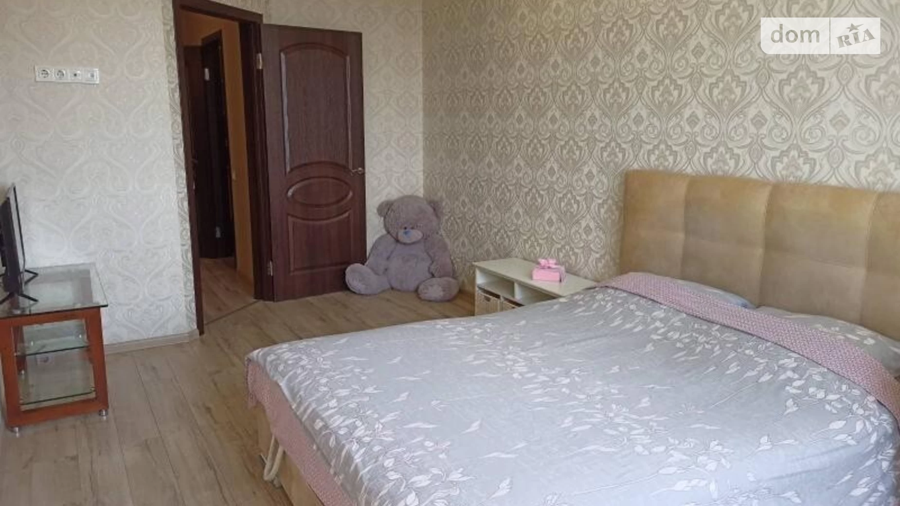 Продается 1-комнатная квартира 47 кв. м в Одессе, ул. Дюковская