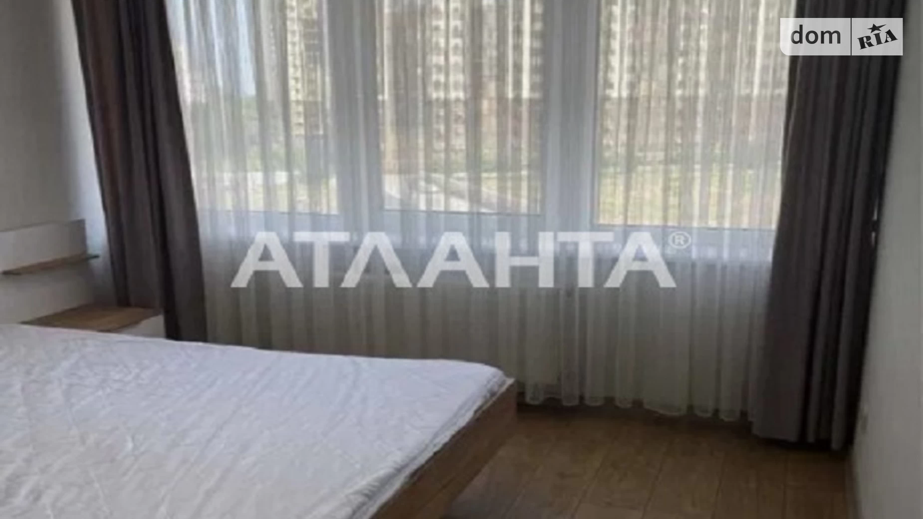 Продается 1-комнатная квартира 44 кв. м в Одессе, ул. Жемчужная, 1 - фото 2