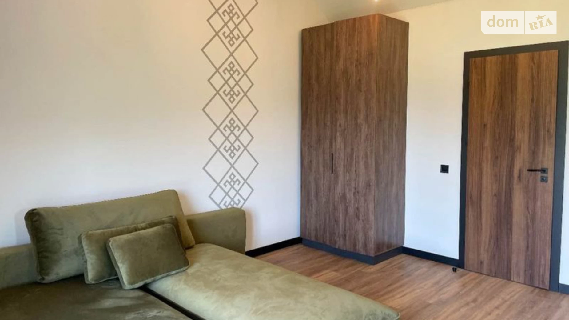Продается дом на 2 этажа 120 кв. м с гаражом, цена: 340000 $ - фото 5
