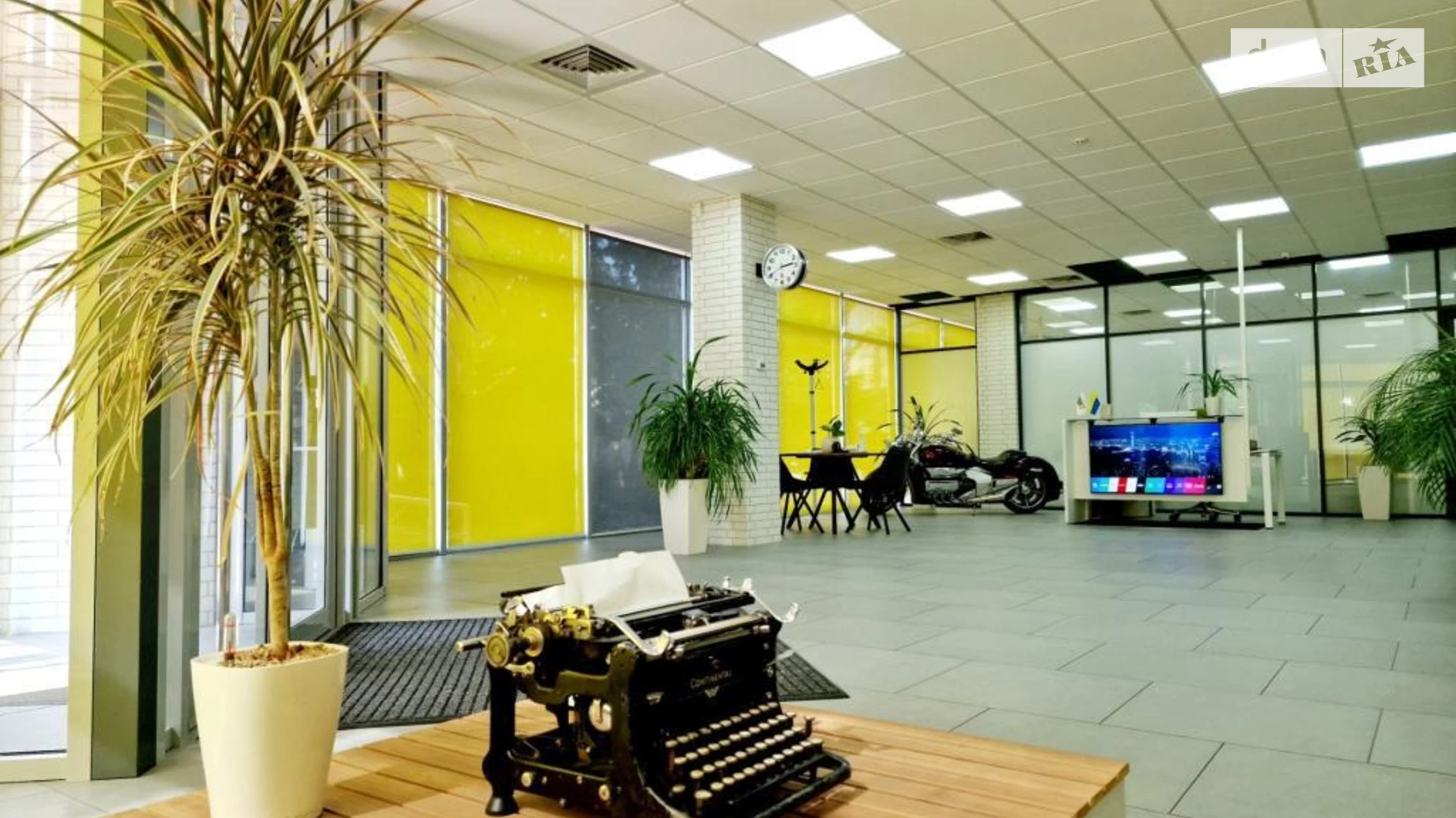 Продається офіс 1200 кв. м в бізнес-центрі, цена: 1560000 $ - фото 4