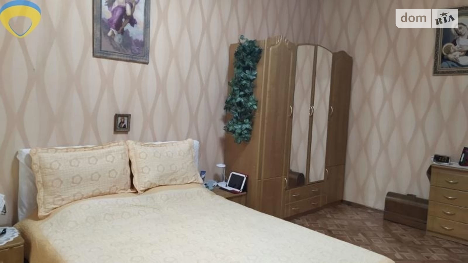 Продается 2-комнатная квартира 60 кв. м в Одессе, ул. Богдана Хмельницкого
