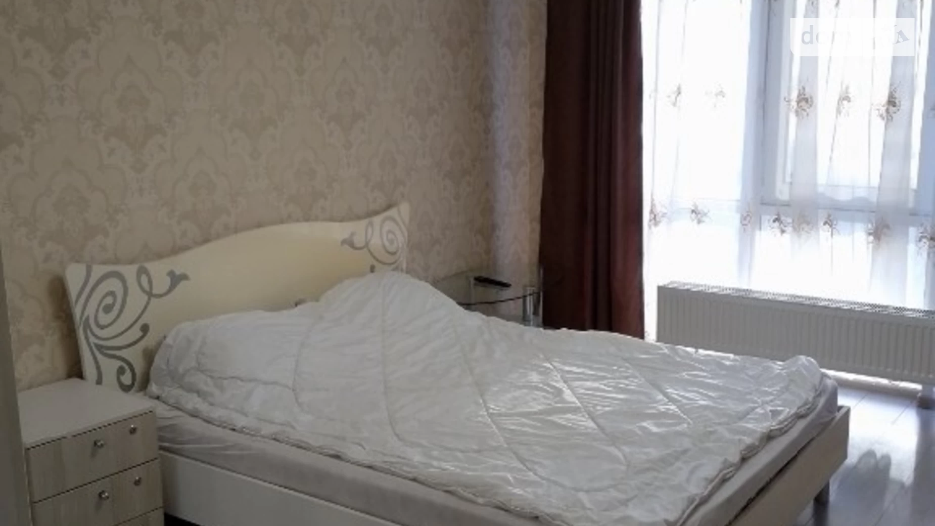 Продается 1-комнатная квартира 38.2 кв. м в Одессе, пер. Курортный