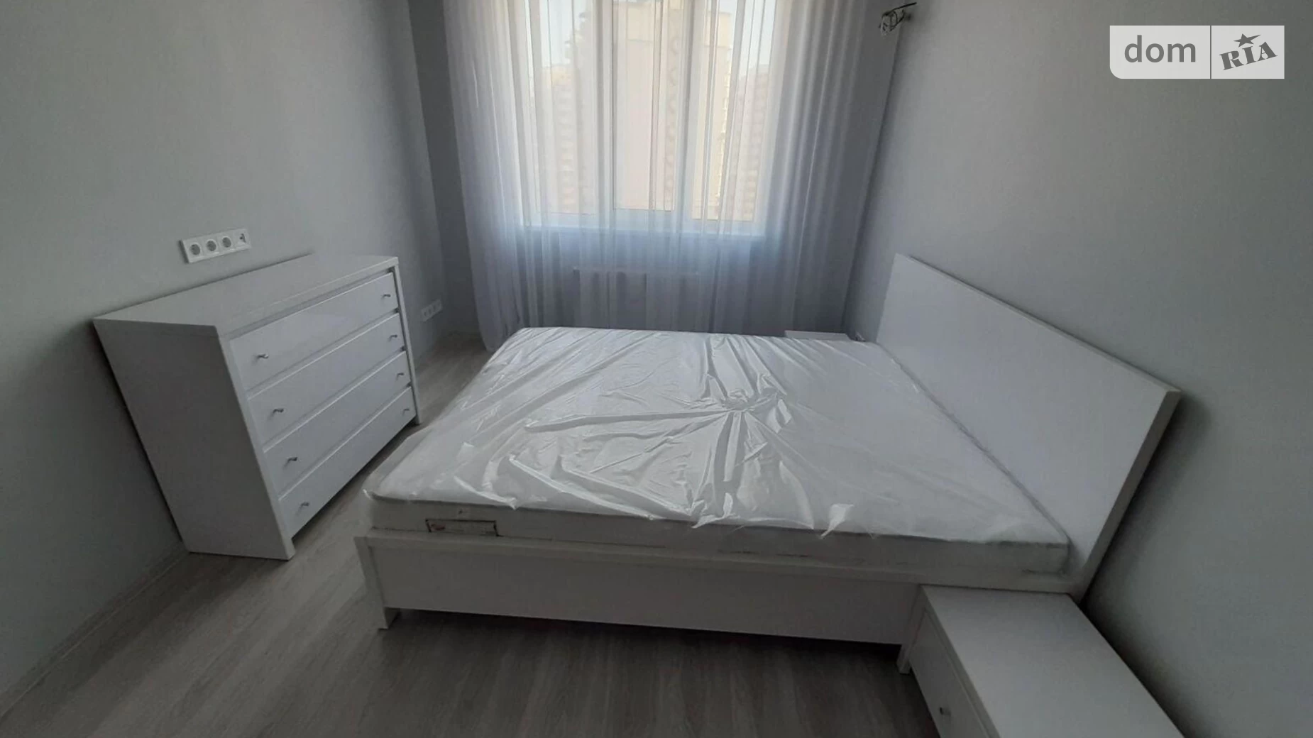 Продается 1-комнатная квартира 38 кв. м в Коцюбинском, ул. Пономарёва, 26 корпус 3