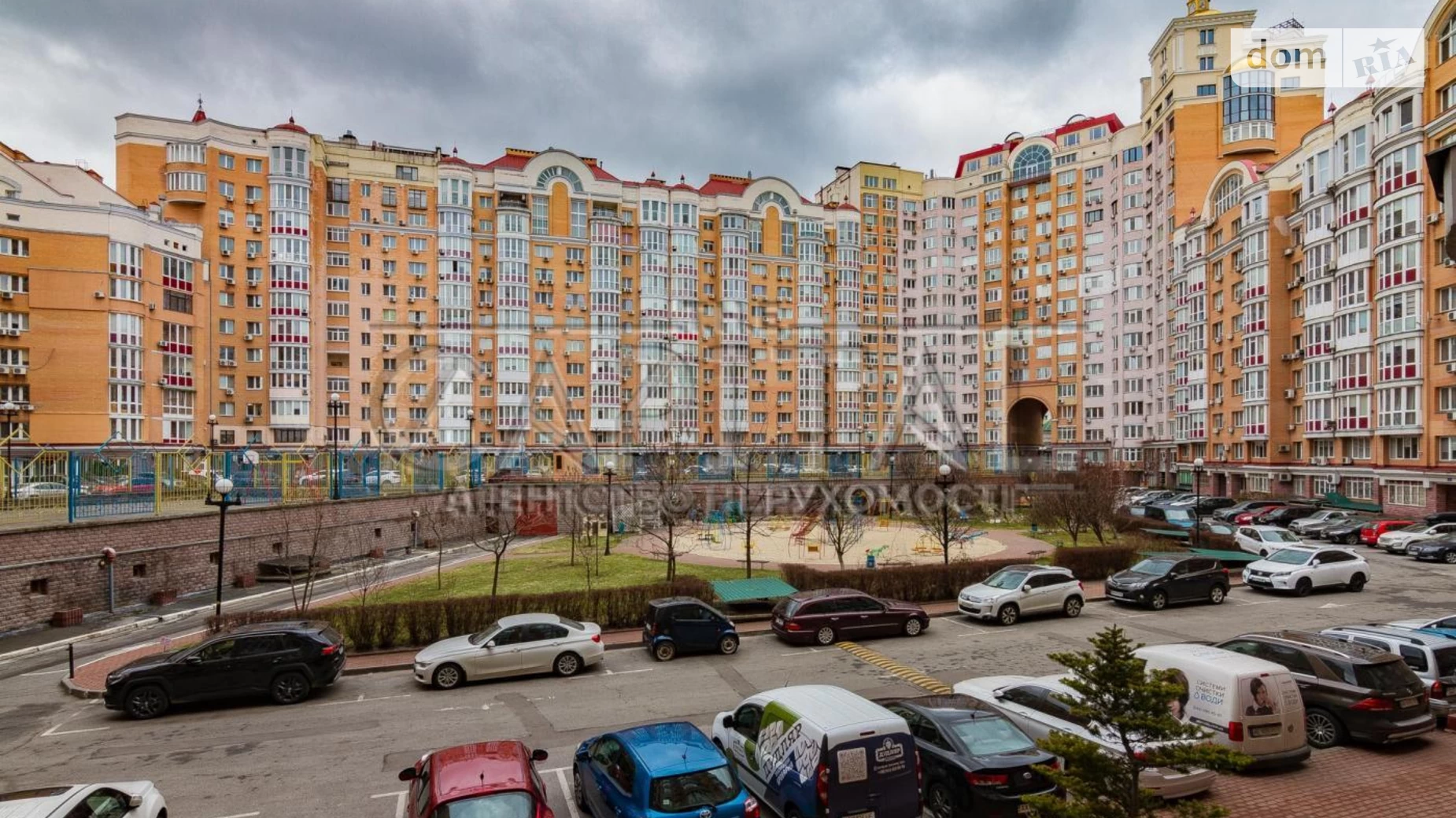 Продается 3-комнатная квартира 93 кв. м в Киеве - фото 3