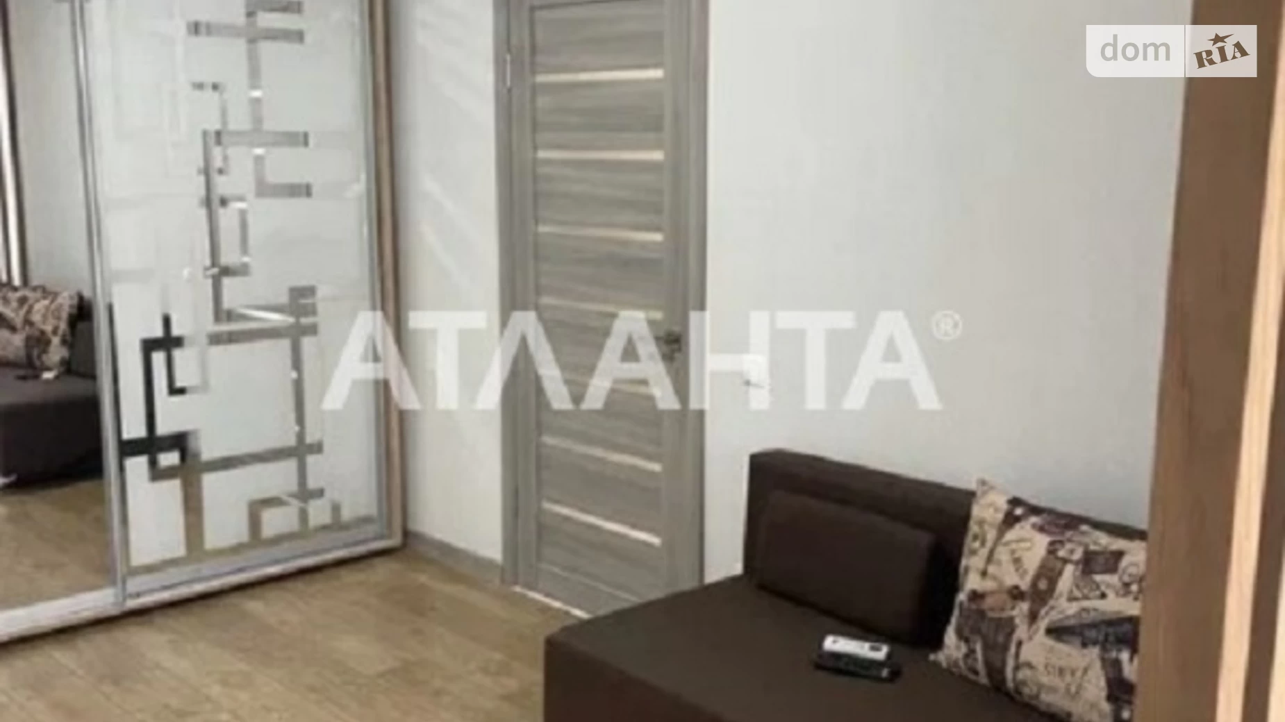 Продается 1-комнатная квартира 44 кв. м в Одессе, ул. Жемчужная, 1 - фото 3