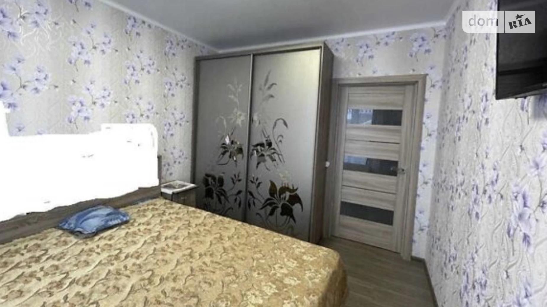 Продается 2-комнатная квартира 60 кв. м в Николаеве, просп. Героев Украины