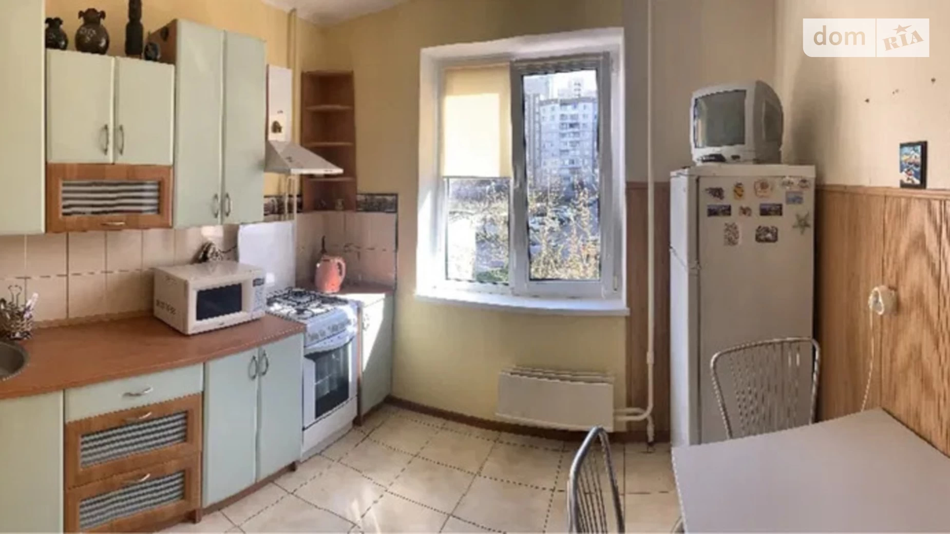 Продается 2-комнатная квартира 50 кв. м в Киеве, ул. Драгоманова, 9 - фото 2