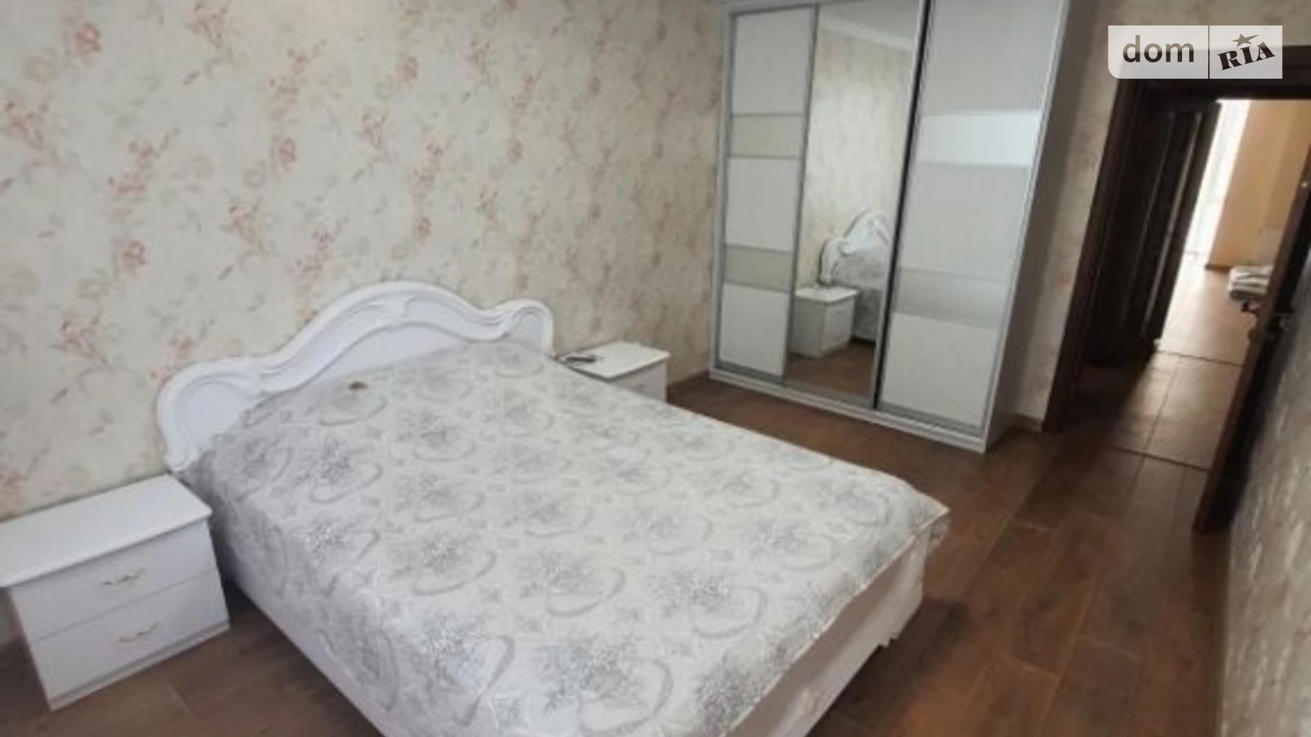 Продается 3-комнатная квартира 74 кв. м в Хмельницком, ул. Проскуровского Подполья