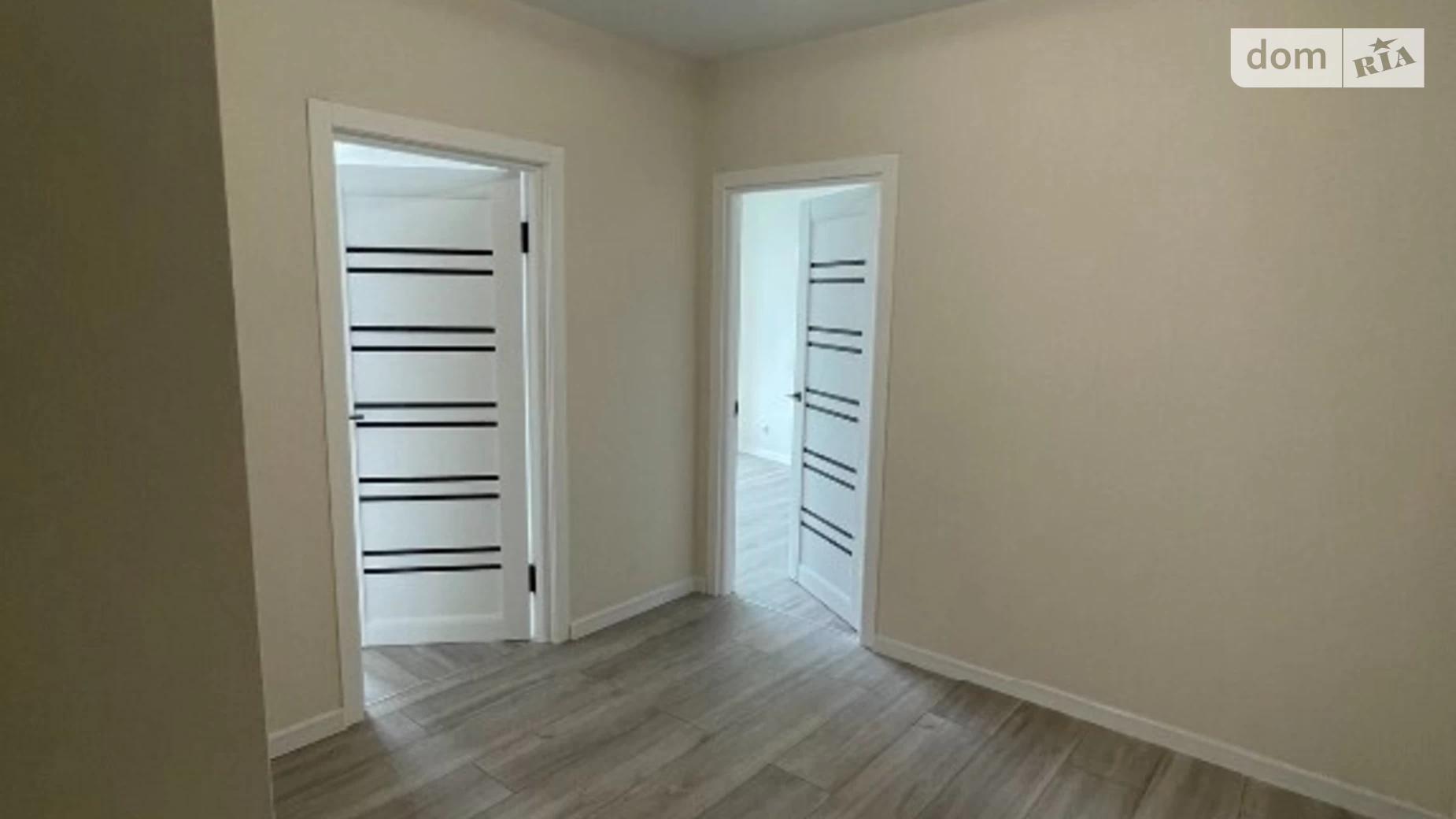 Продається 2-кімнатна квартира 68 кв. м у Хмельницькому, цена: 58000 $ - фото 2