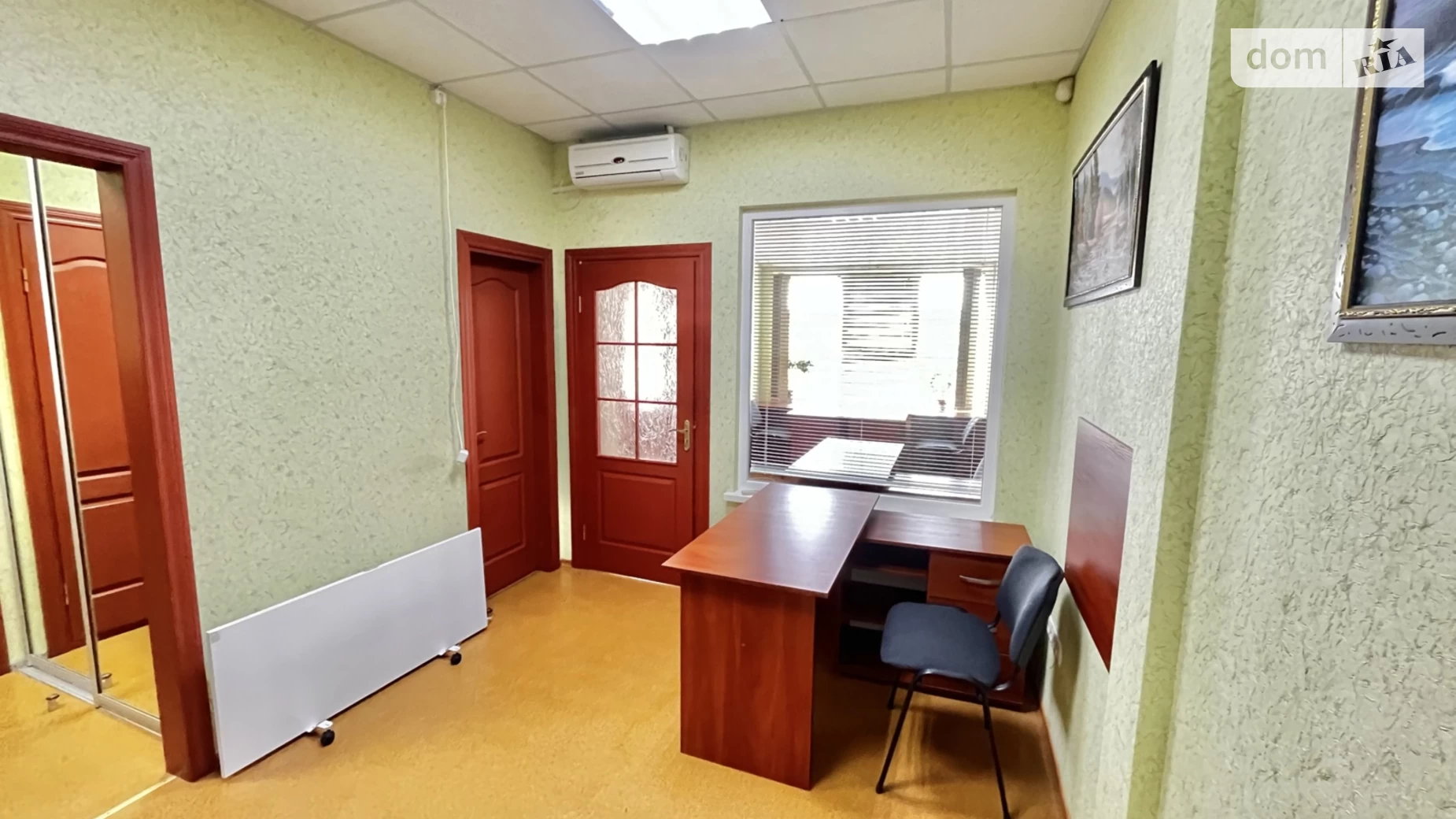 Здається в оренду офіс 45 кв. м в бізнес-центрі, цена: 6750 грн - фото 2