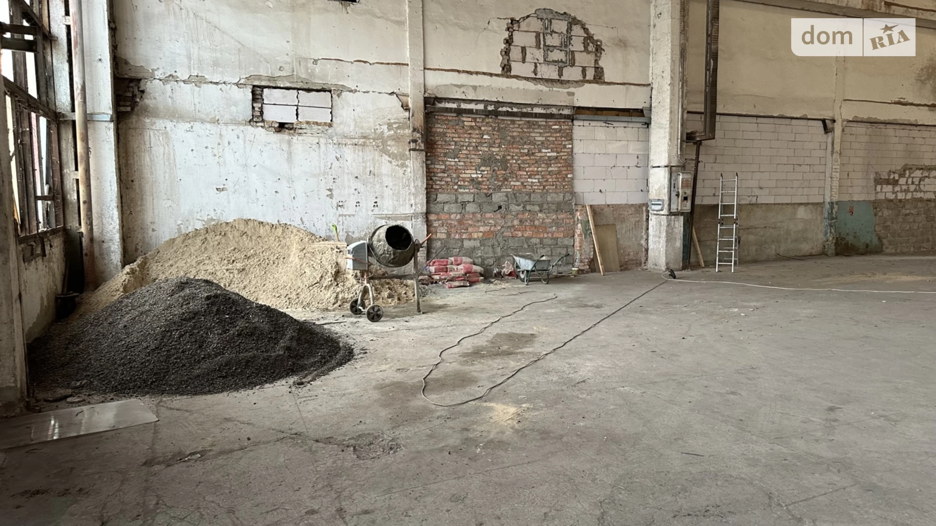Продається приміщення вільного призначення 885 кв. м в 1-поверховій будівлі, цена: 221250 $ - фото 3