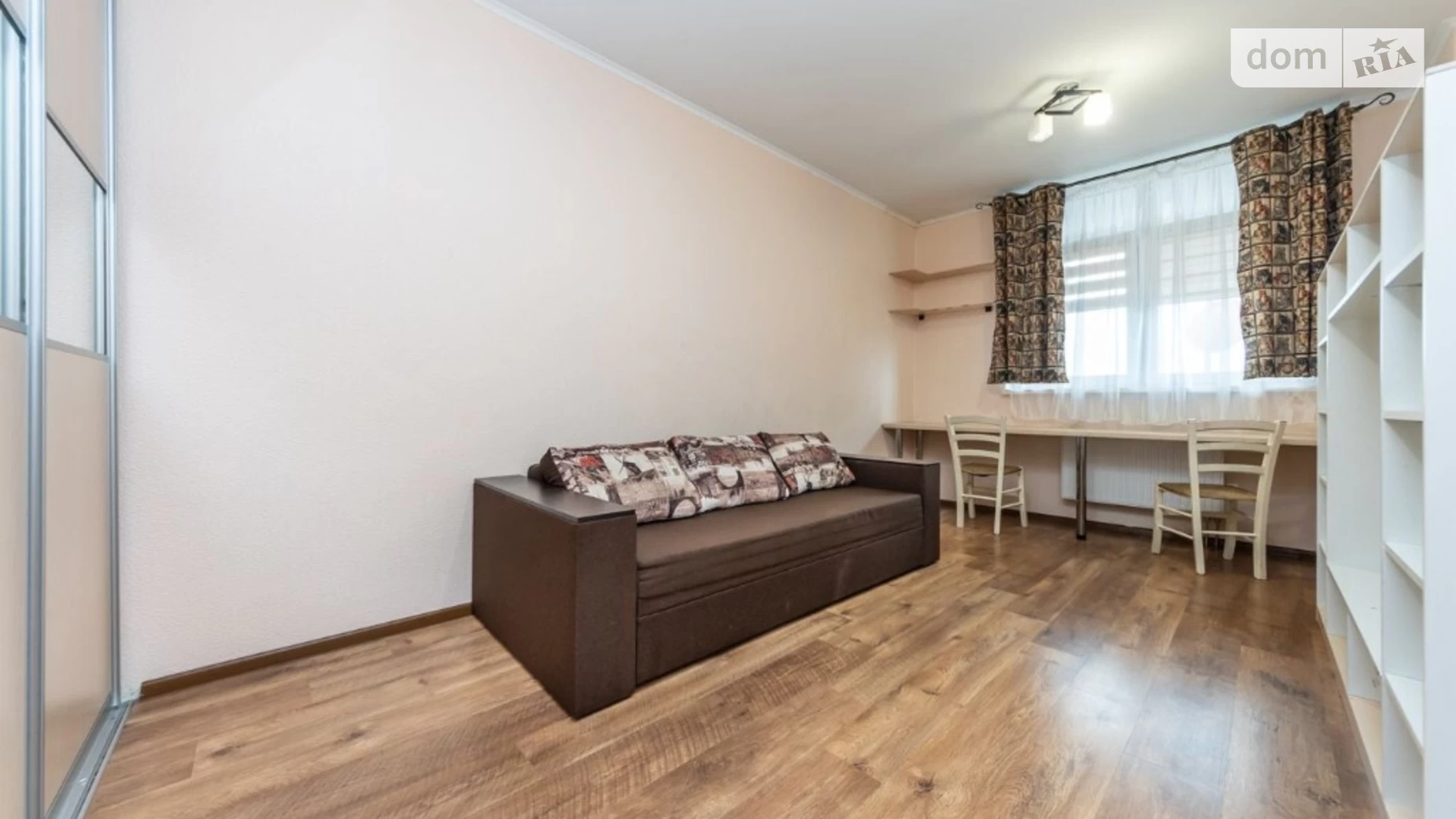 Продается 2-комнатная квартира 59 кв. м в Киеве, ул. Семьи Кульженков, 33 - фото 3