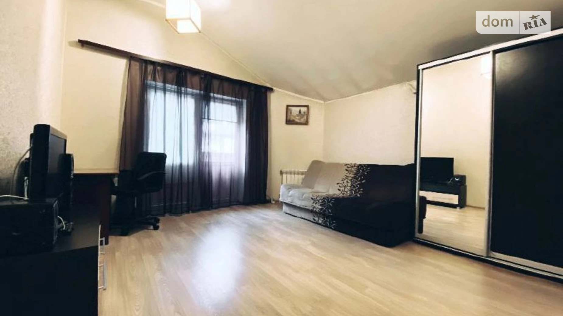Продается 1-комнатная квартира 33.9 кв. м в Ирпене, Гостомельское шоссе