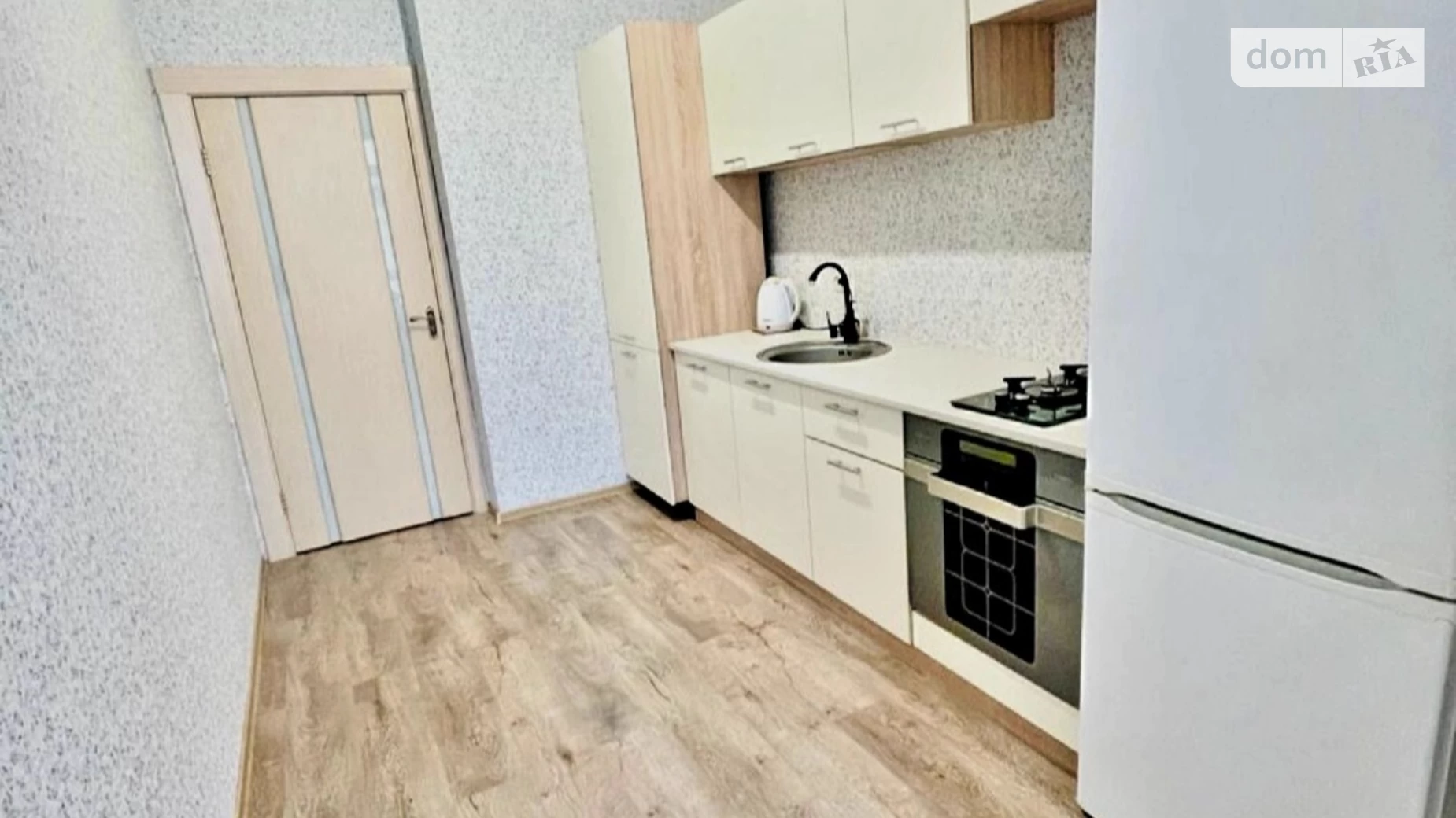 Продается 1-комнатная квартира 41 кв. м в Софиевской Борщаговке, ул. Гетманская