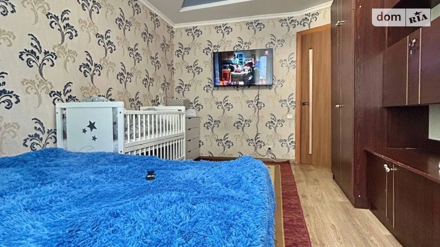 Продается 2-комнатная квартира 43 кв. м в Ровно, ул. Видинская, 36