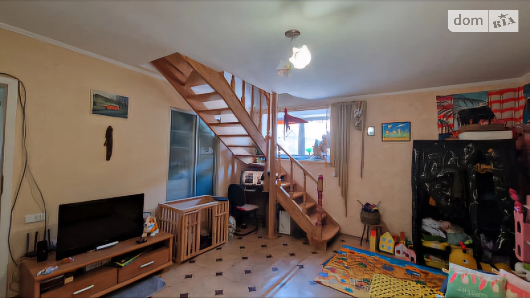 Продается 2-комнатная квартира 95 кв. м в Одессе, ул. Леонтовича
