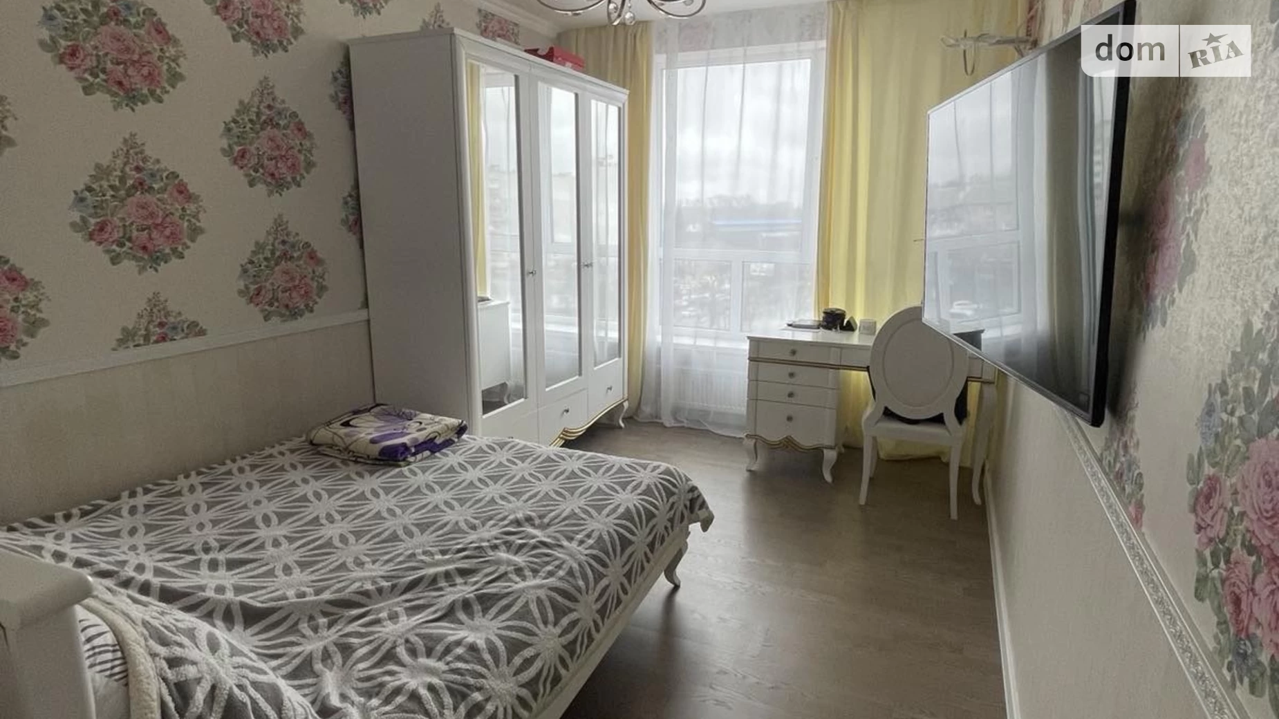Продается 3-комнатная квартира 69 кв. м в Борисполе, ул. Белодедовка(Рабочая), 3 - фото 2