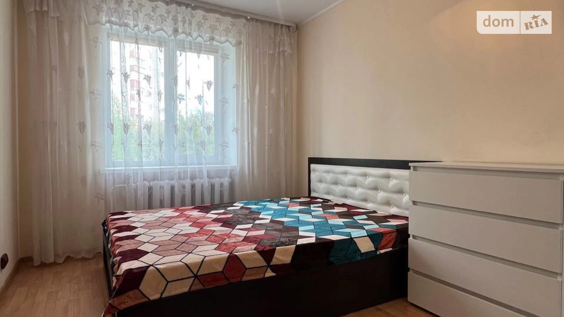Сдается в аренду 2-комнатная квартира 50 кв. м в Ровно, ул. Коновальца Евгения, 4 - фото 3