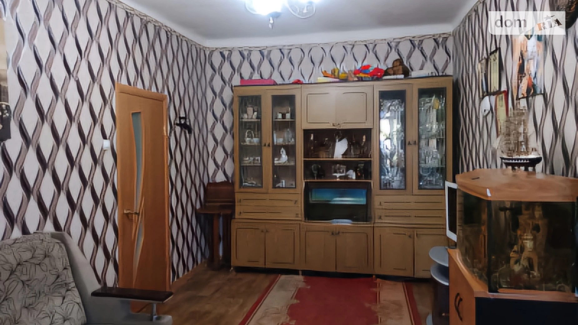 Продається 2-кімнатна квартира 45 кв. м у Одесі, вул. Романа Кармена