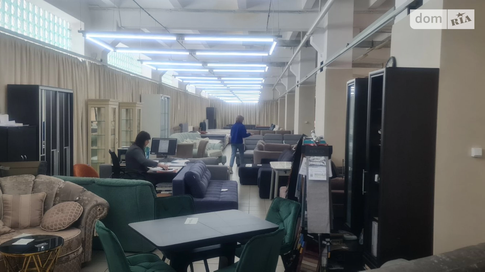 Продается помещения свободного назначения 275.4 кв. м в 4-этажном здании, цена: 173000 $ - фото 2