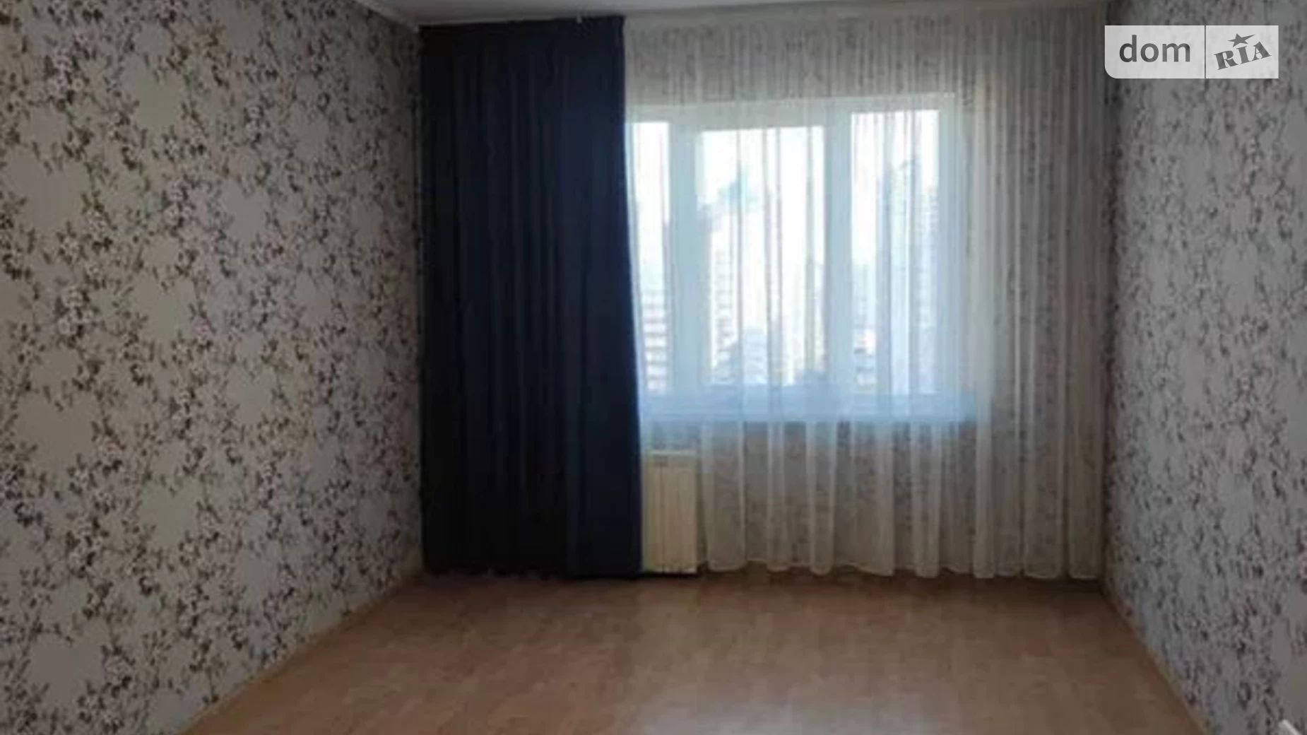 Продается 3-комнатная квартира 85 кв. м в Киеве, ул. Анны Ахматовой, 37
