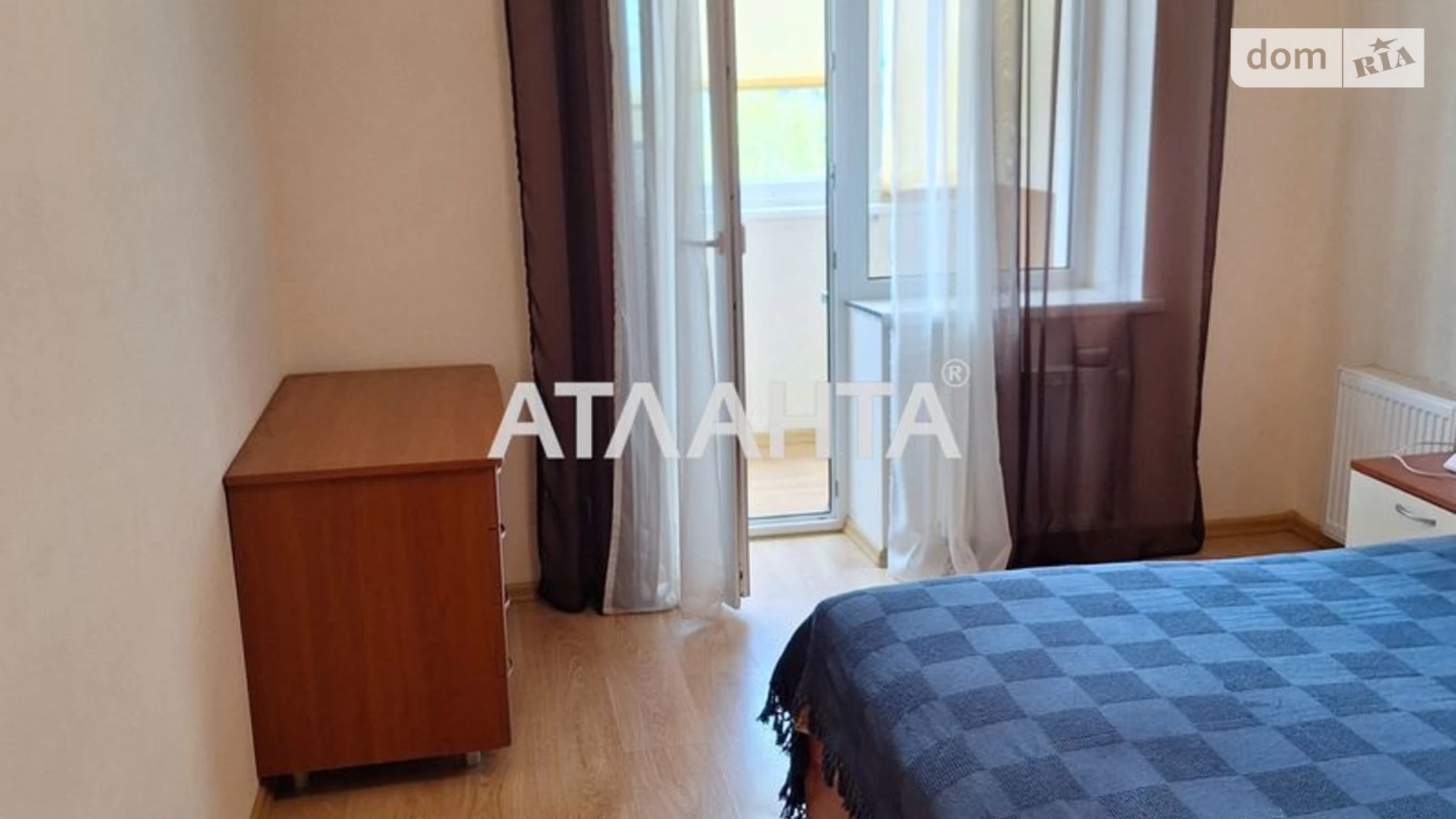 Продается 3-комнатная квартира 78.8 кв. м в Черноморске, ул. 1 Мая
