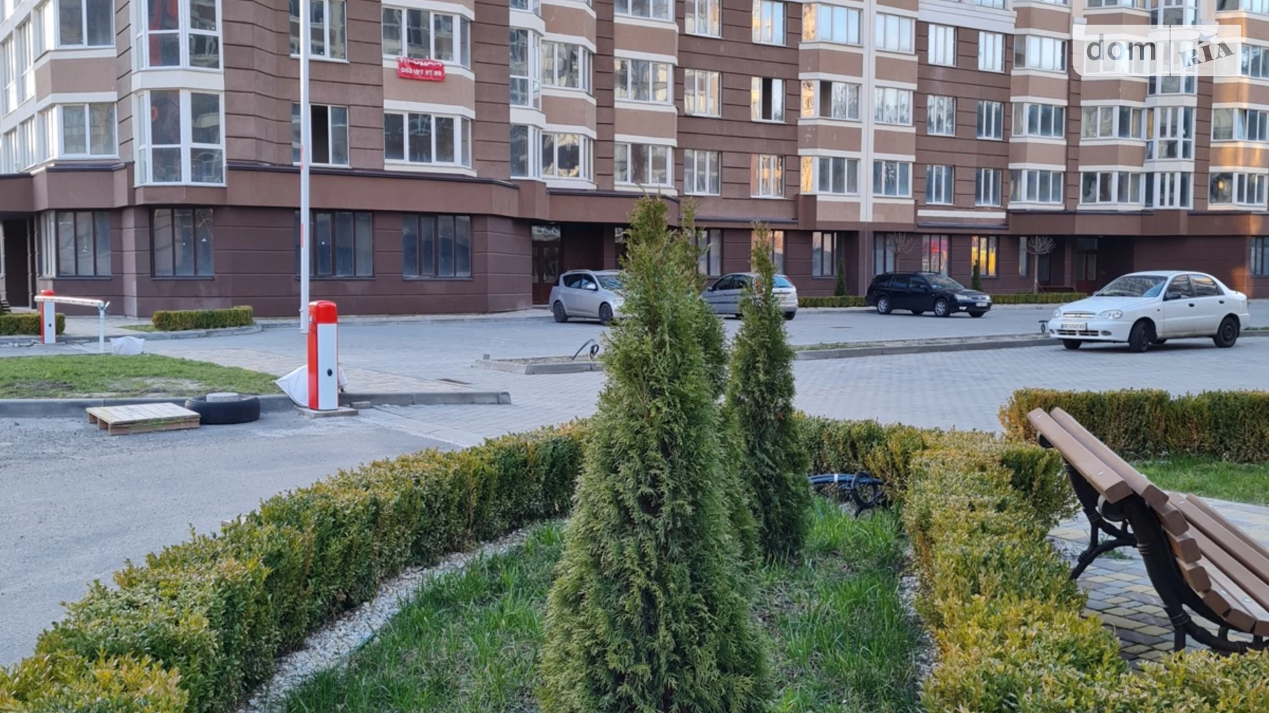 Продается 2-комнатная квартира 60 кв. м в Ирпене, ул. Университетская(Карла Маркса), 1В/1 - фото 2