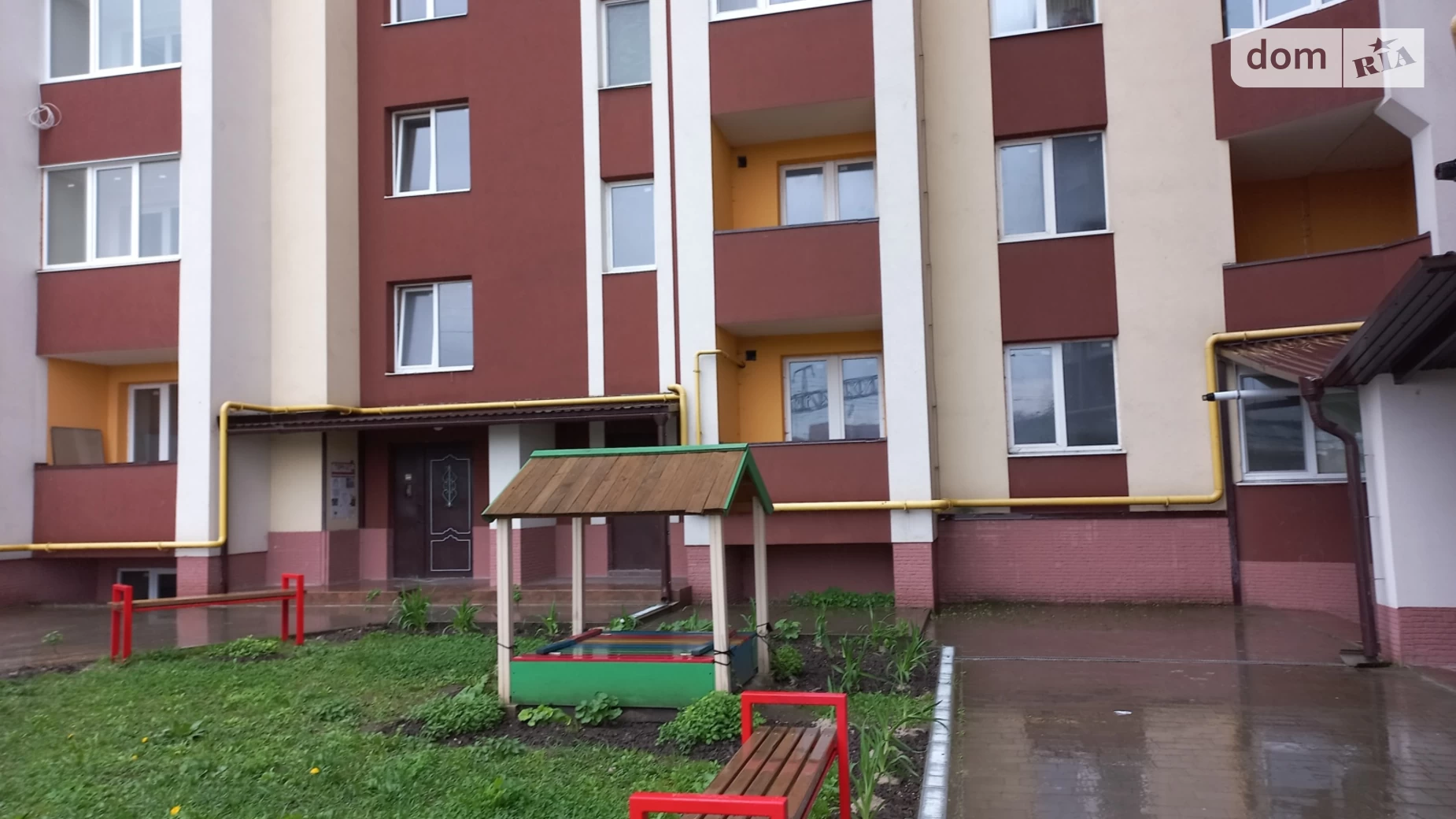 1-комнатная квартира 42 кв. м в Тернополе, ул. Пирогова, 46