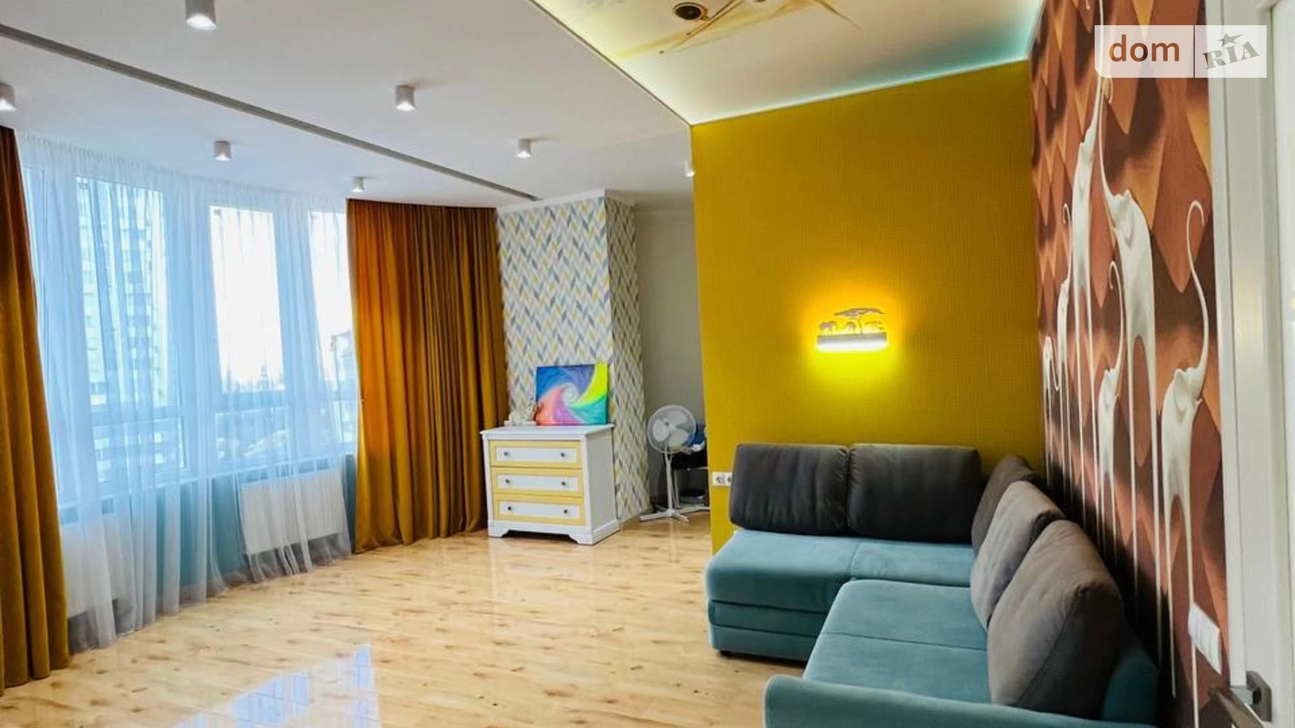 Продается 3-комнатная квартира 141.1 кв. м в Одессе - фото 2