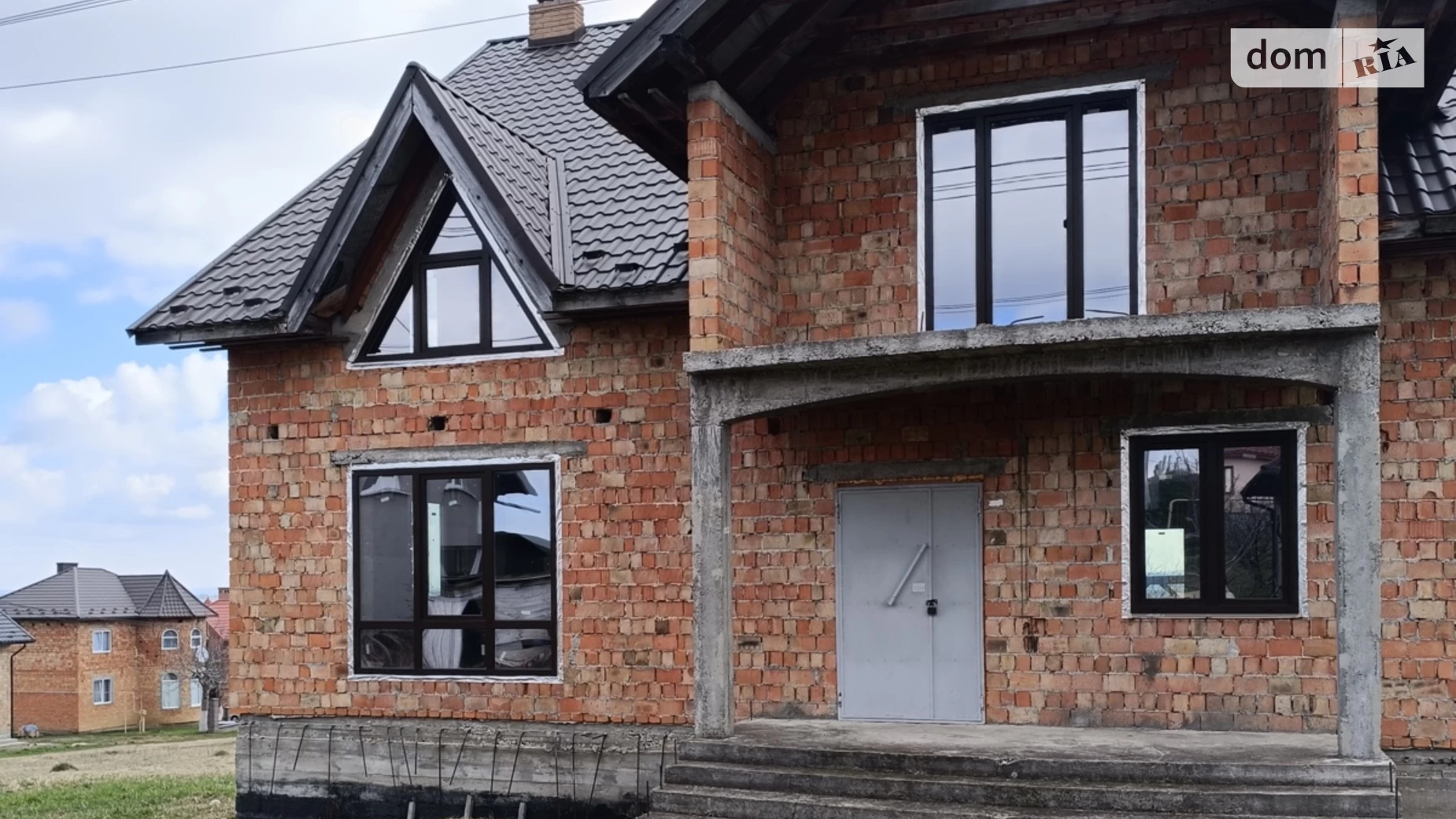 Продается дом на 3 этажа 300 кв. м с участком, цена: 149000 $ - фото 3
