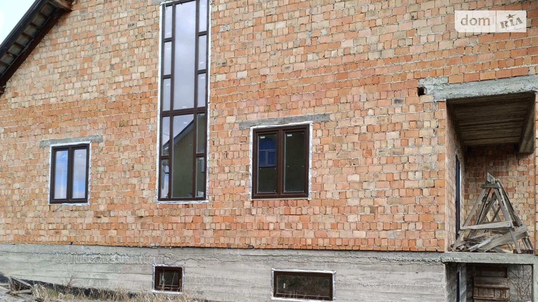Продается дом на 3 этажа 300 кв. м с участком, цена: 149000 $ - фото 5