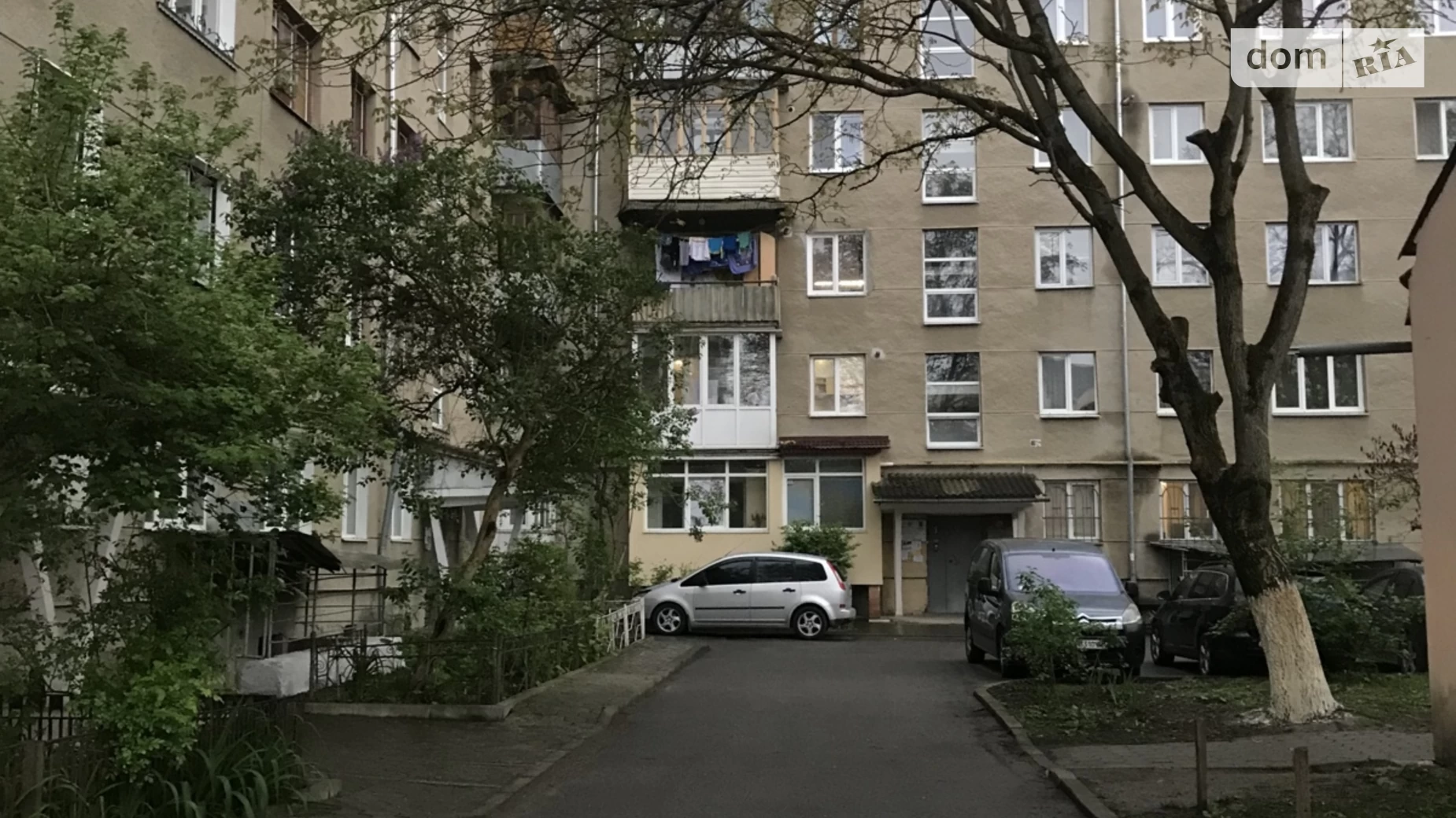 Продается 3-комнатная квартира 73 кв. м в Ивано-Франковске, ул. Вячеслава Черновола, 104