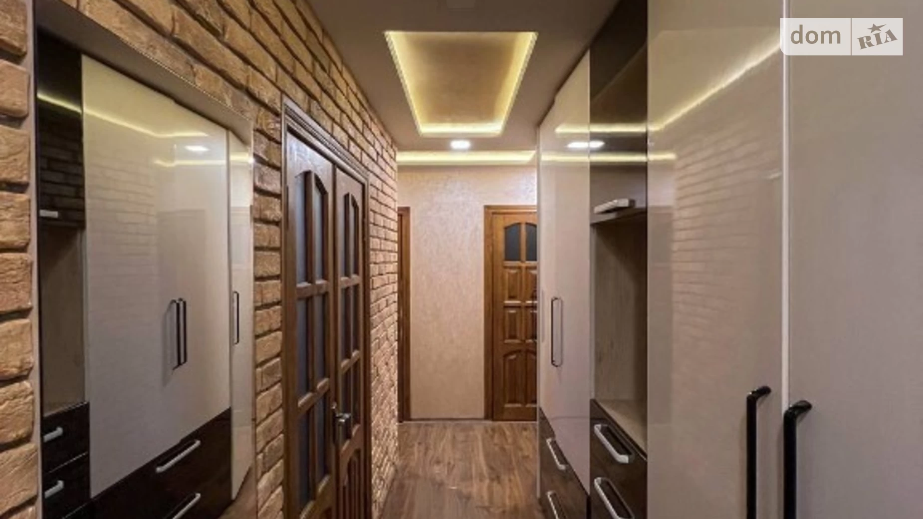 Продается 3-комнатная квартира 62.7 кв. м в Ровно, ул. Василия Червония(Гагарина), 1 - фото 4