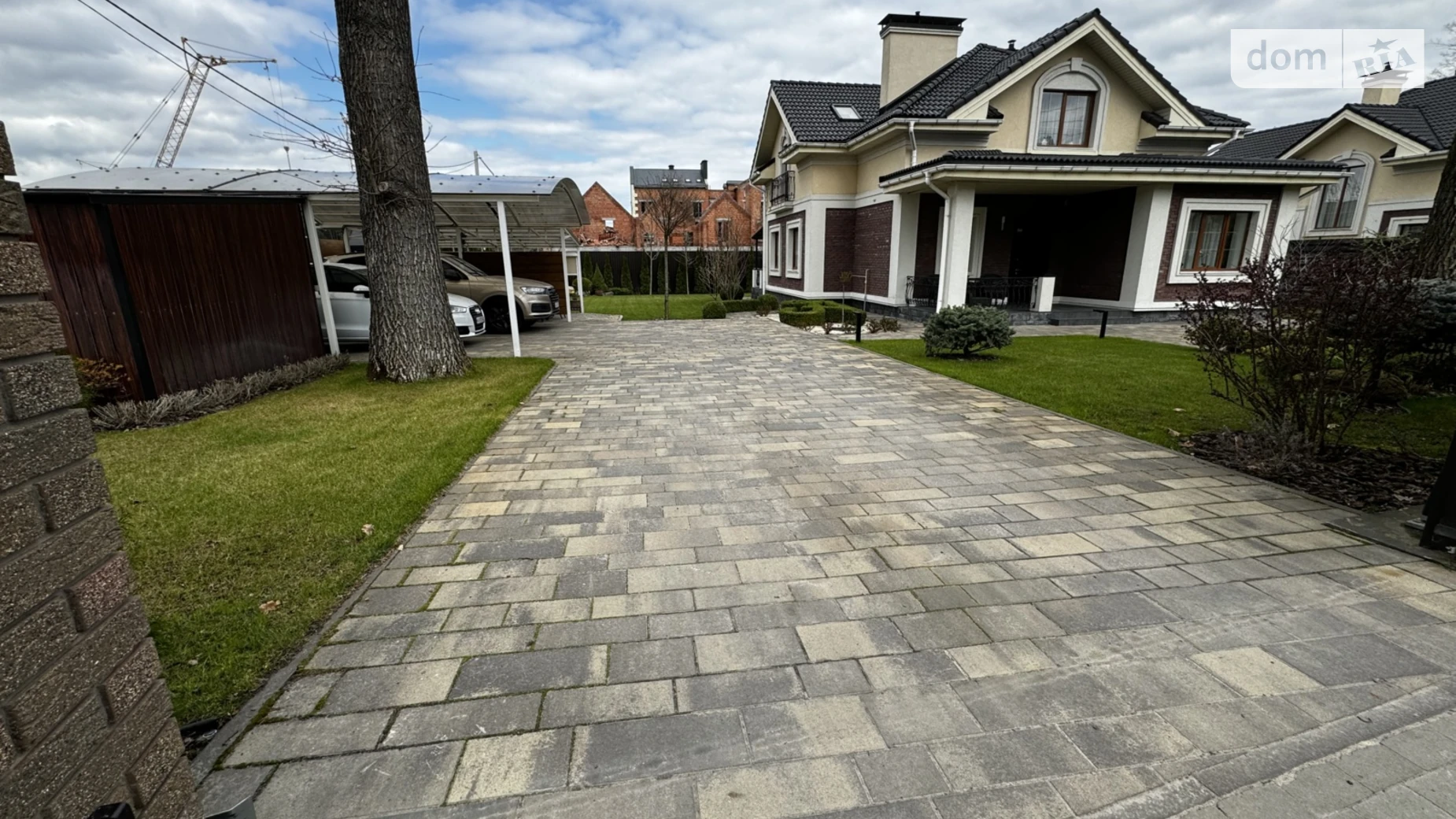 Продается дом на 2 этажа 184 кв. м с баней/сауной, цена: 296000 $ - фото 2