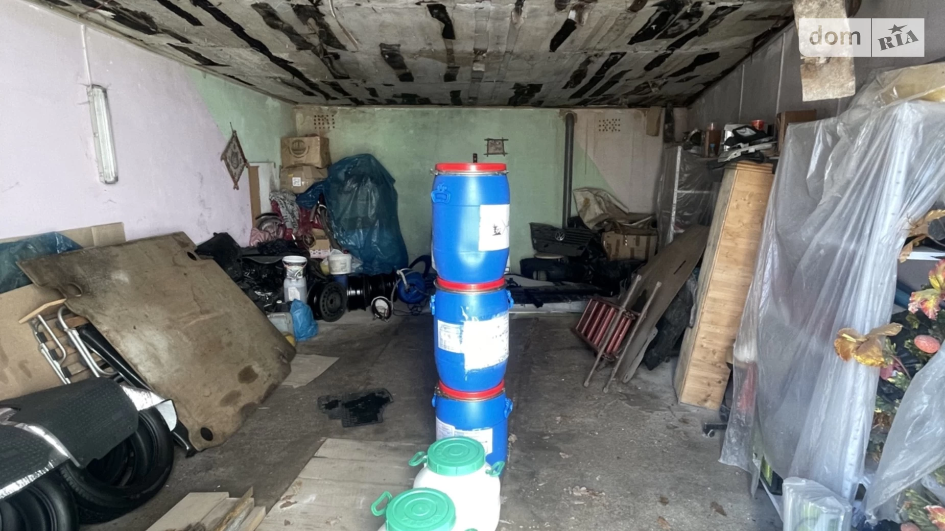 Продается отдельно стоящий гараж под легковое авто на 35 кв. м, цена: 8500 $ - фото 2