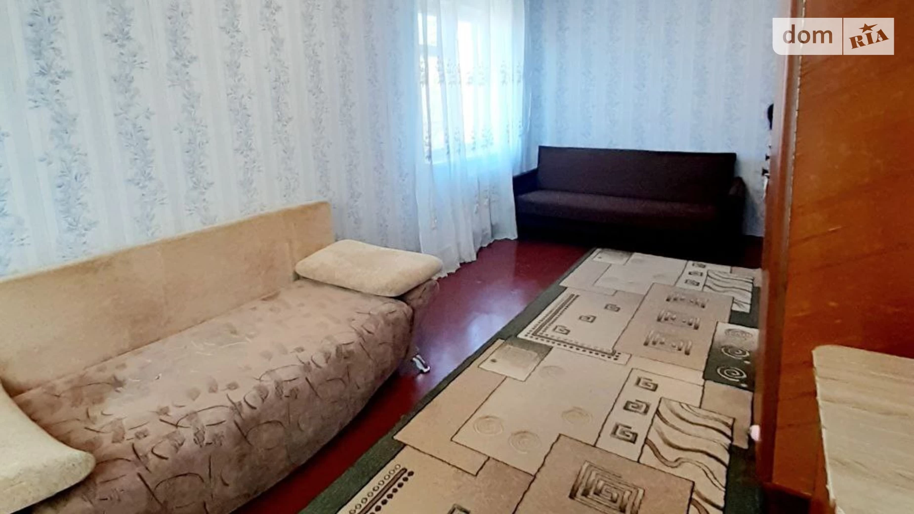 Продается 1-комнатная квартира 33 кв. м в Николаеве, ул. Театральная, 32