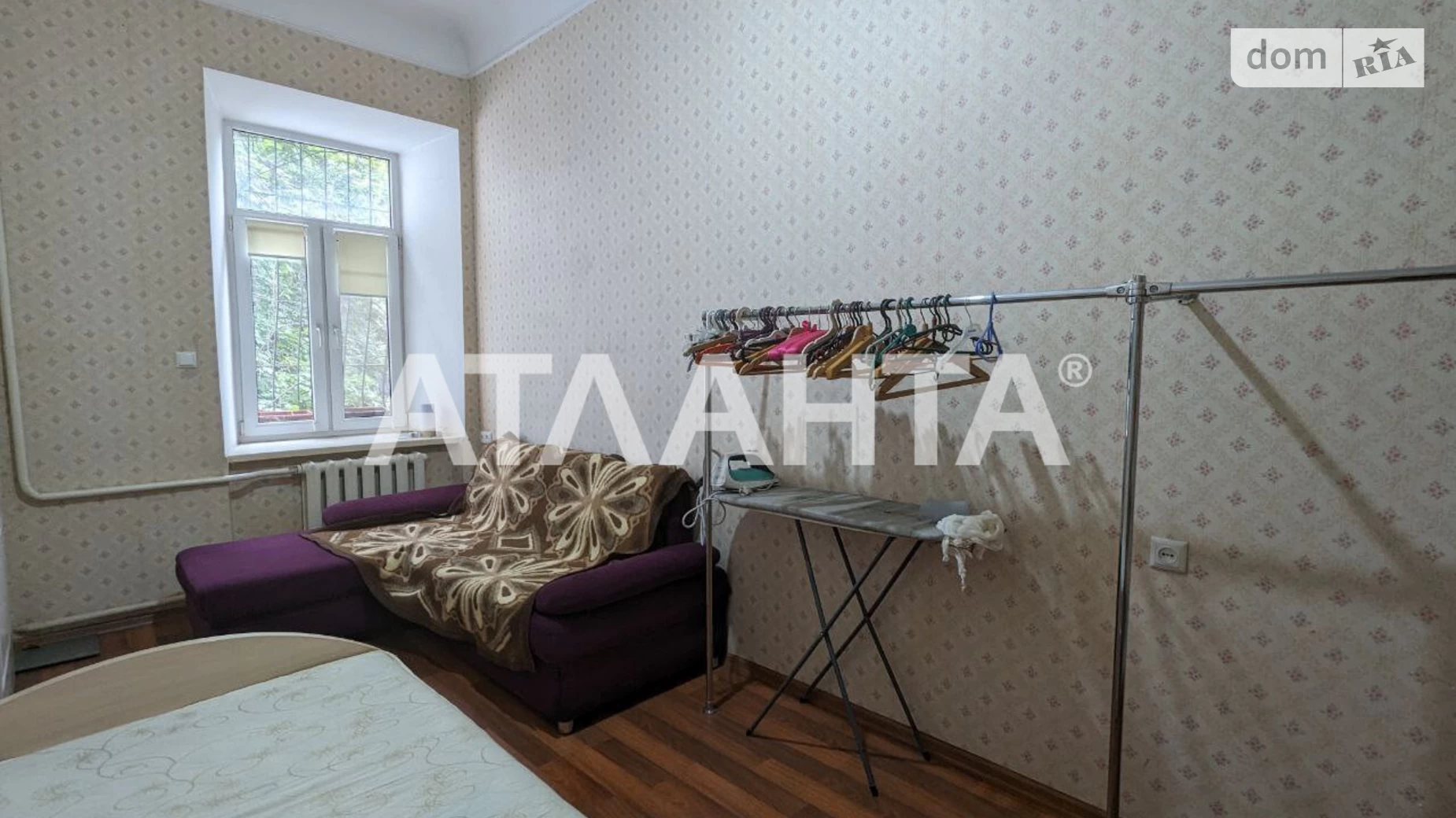 Продается 4-комнатная квартира 110 кв. м в Одессе, ул. Нежинская