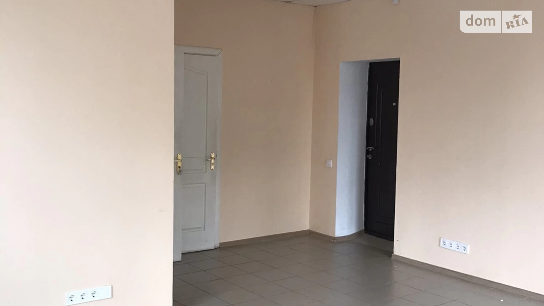 Сдается в аренду офис 55 кв. м в бизнес-центре, цена: 8245 грн - фото 2