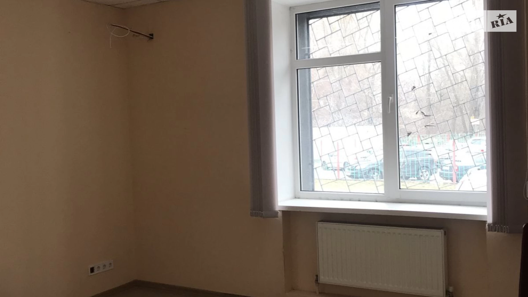 Сдается в аренду офис 55 кв. м в бизнес-центре, цена: 8245 грн - фото 4