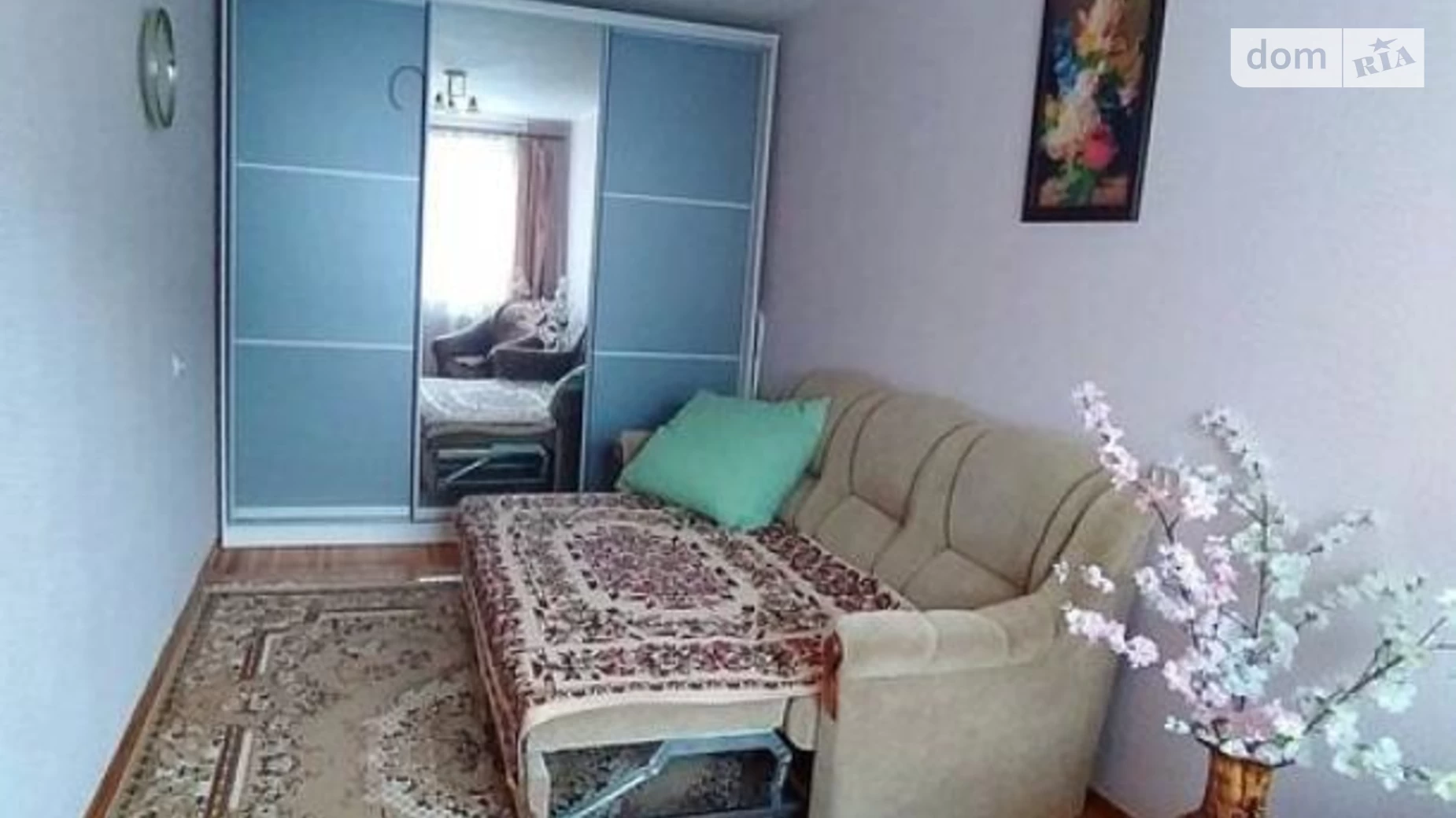 Продается 2-комнатная квартира 45 кв. м в Харькове, просп. Героев Сталинграда