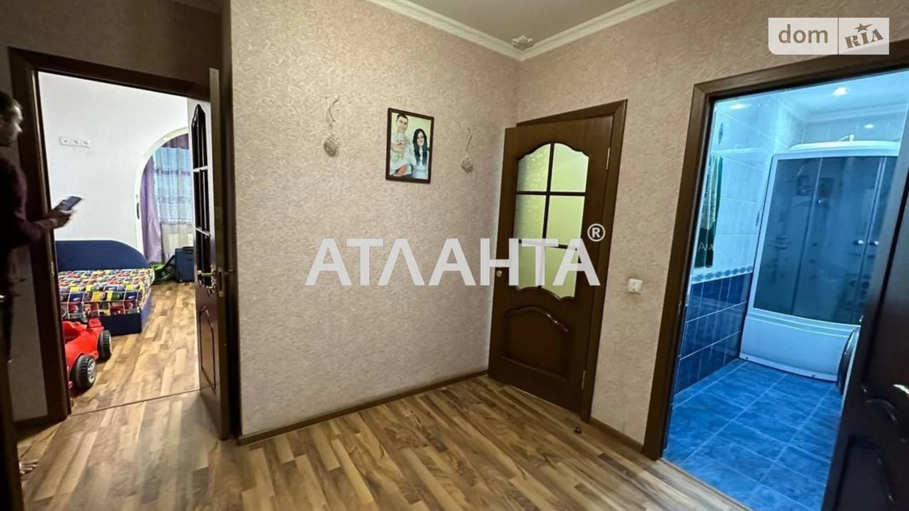 Продается 2-комнатная квартира 60 кв. м в Черновцах - фото 2