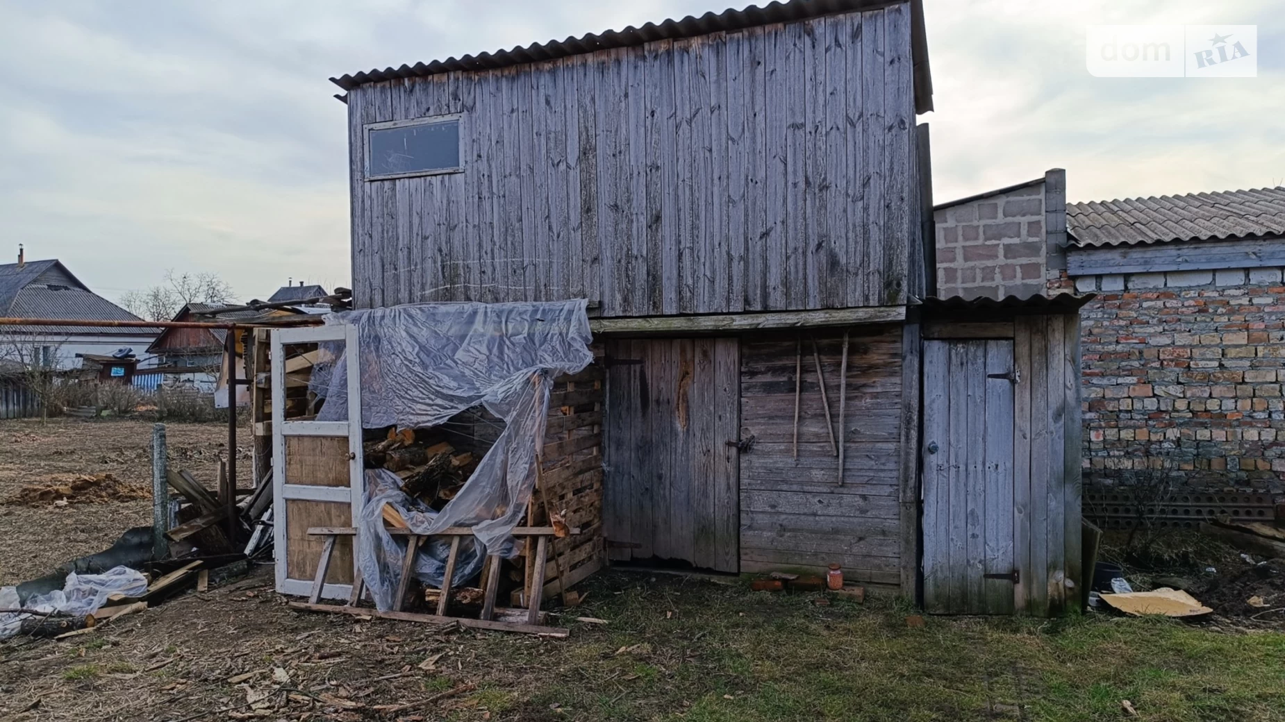 Продається одноповерховий будинок 70 кв. м з подвалом, вул. Кизилівська, 16