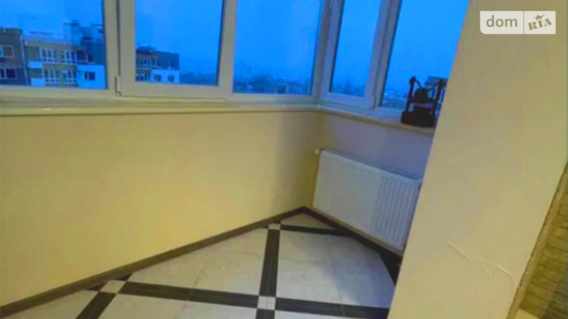 Продается 1-комнатная квартира 43 кв. м в Виннице, ул. Марии Примаченко(Покрышкина), 8Г