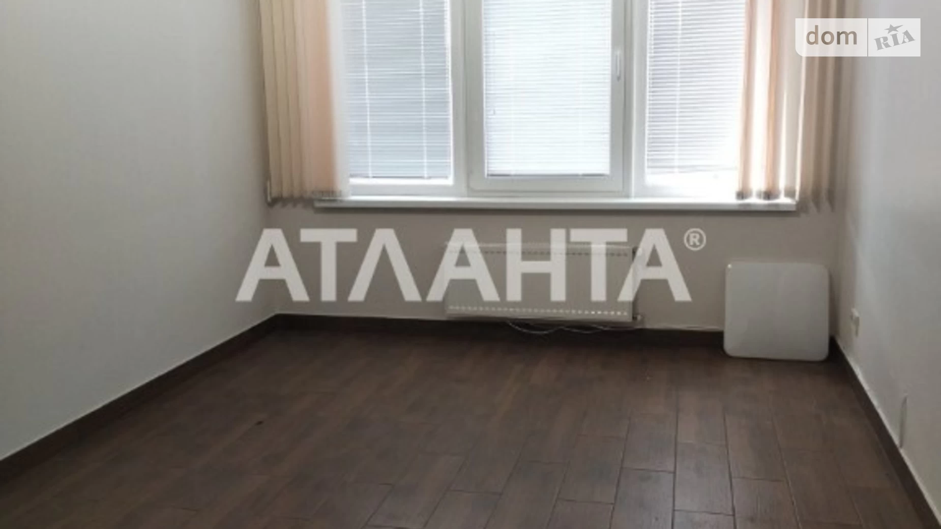 Продается 3-комнатная квартира 69 кв. м в Одессе, ул. Бассейная