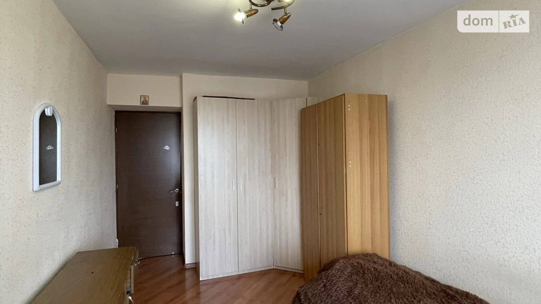 Продается 4-комнатная квартира 79 кв. м в Ирпене, ул. Шевченко, 3А