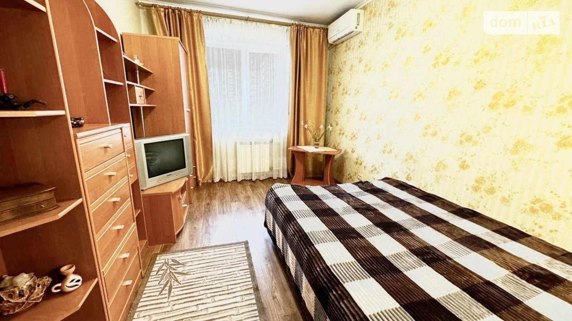 Продається 2-кімнатна квартира 48 кв. м у Сумах, вул. Збройних Сил України(Інтернаціоналістів)