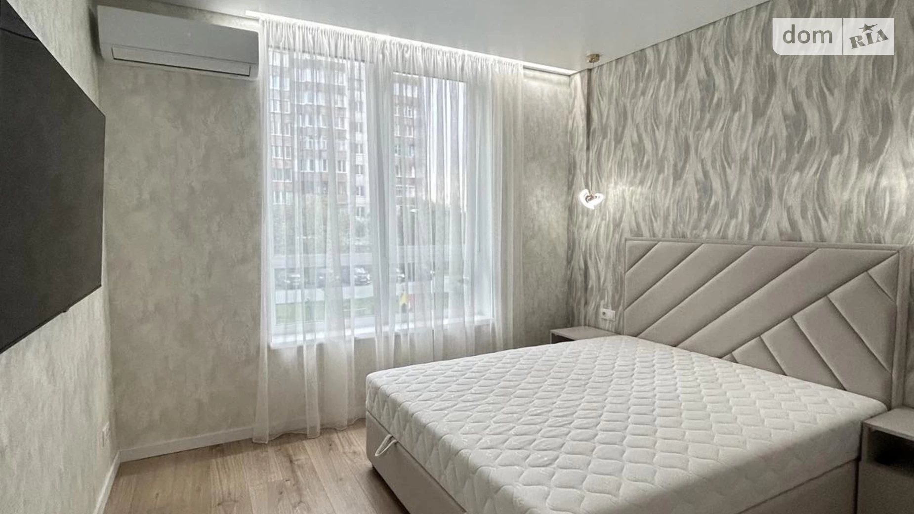 Продается 2-комнатная квартира 64 кв. м в Ровно, ул. Гурия Бухала, 13