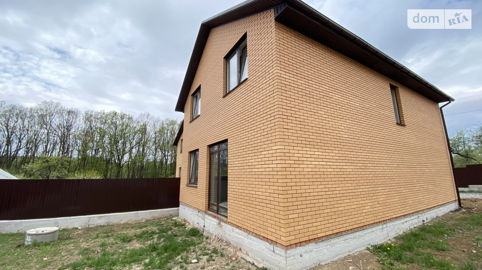 Продается дом на 2 этажа 125 кв. м с гаражом, цена: 88000 $ - фото 2