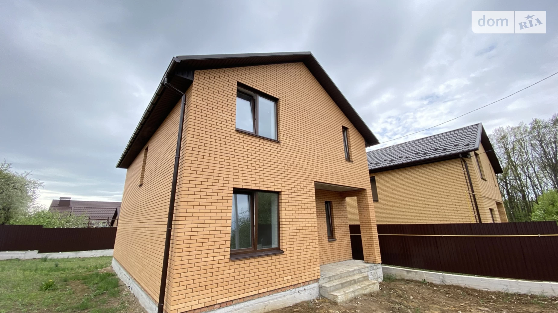Продается дом на 2 этажа 125 кв. м с гаражом, цена: 88000 $ - фото 5